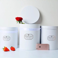 Boîte cylindrique en carton rigide boîte de papier cadeau de fleur ronde avec couvercle de chapeau grand emballage de tube de cylindre de bouquet de velours rose