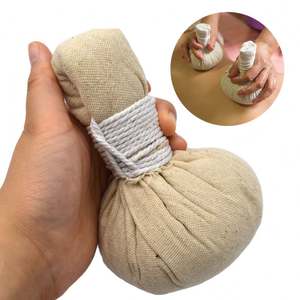 Boule de massage à base de plantes thaïlandaises pour spa et athlètes Boule de compresse à base de plantes naturelles Soulagement de la fatigue Aroma Massage Spa Ball - Product Image 1