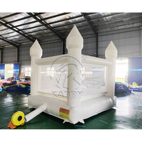 Toboggan gonflable et château gonflable tout blanc 4x3m en PVC robuste, idéal pour la cour, les fêtes d'anniversaire et les locations commerciales