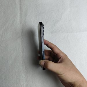 Usado para 16 Pro 5G 256GB 6.3 Pulgadas Versión Estadounidense Desbloqueado 8GB RAM Compatible con GSM CDMA LTE Excelente Calidad - Product Image 3