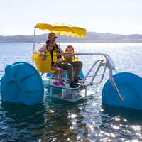 QIQU avec 3 grandes roues à pédales, équipement de location de parc aquatique, tricycle aquatique à pédales commercial à vendre