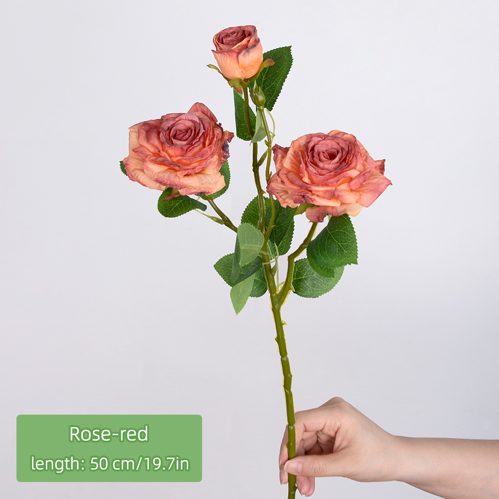 rose rouge