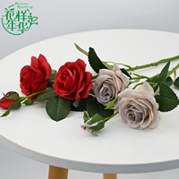 Rose artificielle en latex toucher réel, 54 cm, à trois têtes, petite, pour centre de table de mariage, arrangement floral, accessoires de photographie