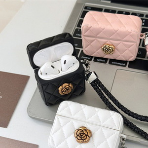เคส AirPods ลายดอกคามิลเลียสุดหรู พร้อมสายคล้องมือ หนังคุณภาพพรีเมียมแบบเย็บลาย ป้องกันแรงกระแทก เป็นมิตรต่อสิ่งแวดล้อม สำหรับผู้หญิง - Product Image 5