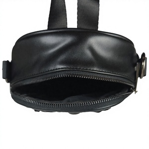 <span class=keywords><strong>Mini</strong></span> <span class=keywords><strong>mochila</strong></span> Monarch of Shadows con cabeza de león - Product Image 2