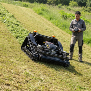 Tondeuse à gazon Loncin 452CC, moteur à essence 4 temps, angle de <span class=keywords><strong>travail</strong></span> 0-60° °   Robot de coupe de gazon RC pour pentes et talus - Product Image 1