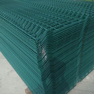 لوحة سياج ثلاثية الأبعاد معالجة حراريًا بسعر المصنع مع قلب فولاذي مجلفن ومعالجة سطحية مطلية بالبولي فينيل كلوريد للأمان الخارجي - Product Image 1