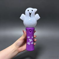 Baguettes lumineuses LED d'Halloween, 4 modèles assortis (tête de mort, fantôme, citrouille, pirate), accessoires magiques lumineux pour événements nocturnes