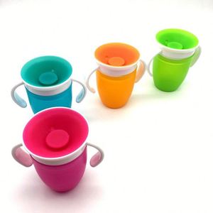 Vaso de entrenamiento para bebés con diseño de dibujos animados, botella de agua plegable de 360 grados, ecológica/no tóxica, silicona de grado alimenticio, portátil para viajes - Product Image 2