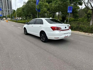 Precio Económico, BYD Qin Sedán 2019 Usado, Auto Híbrido <span class=keywords><strong>de</strong></span> <span class=keywords><strong>Segunda</strong></span> <span class=keywords><strong>Mano</strong></span> en China, Volante a la Izquierda, 5 Plazas - Product Image 4