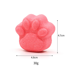 Encontrar Icono Similar: Venta al por mayor de bombas de sal de baño exfoliantes para SPA con forma de pata de gato, limpiador de piel y control de grasa - Product Image 4
