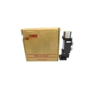 Y128079-002อุปกรณ์ควบคุมการเขียนโปรแกรม PLC ระบบอัตโนมัติสำหรับอุตสาหกรรมคลังสินค้าพร้อมใช้งานของแท้ใหม่ - Product Image 1
