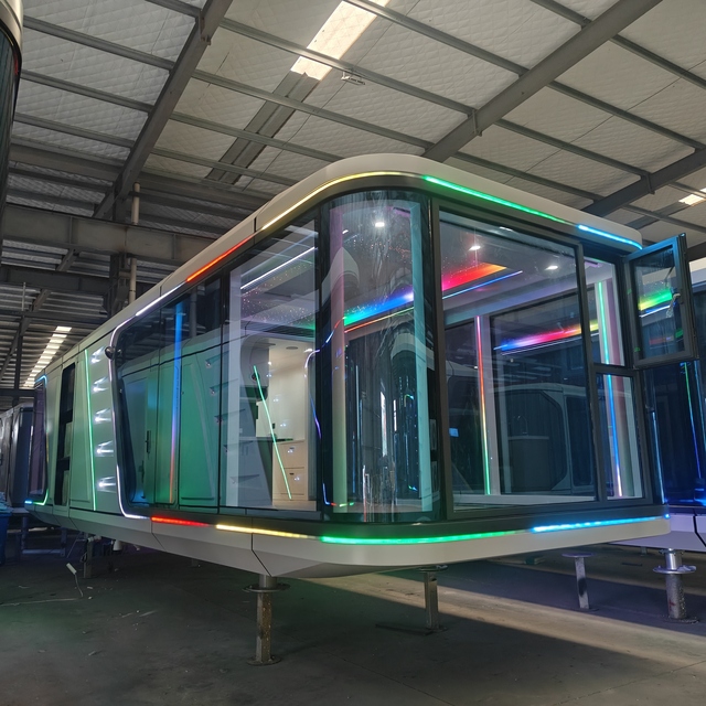 Outdoor Pod Portable Garden Cabin Home Prefab Space Tiny Pods Prefabricated Office Rooms for Accommodation