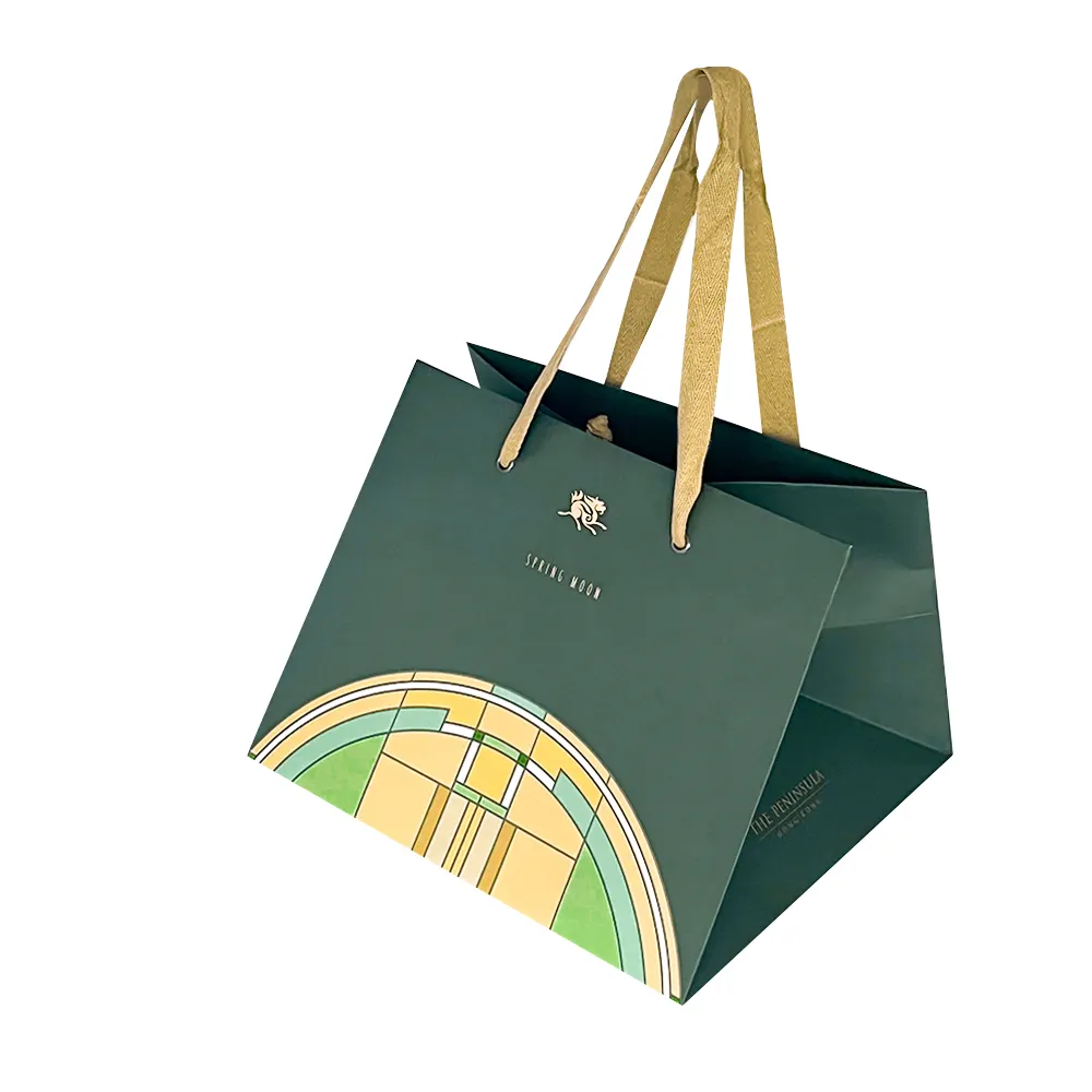 Poignées de ruban Fournisseur de sacs en papier de luxe avec logo