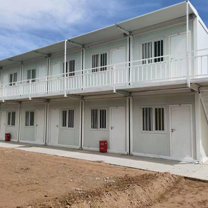 Casa Contenedor Moderna con Balcón y Escaleras para Uso Residencial, Diseño Rectangular - Product Image 5