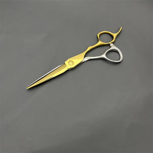 Ciseaux à cheveux dorés de 6 pouces en acier inoxydable, ciseaux professionnels pour stylistes, pour usage esthétique, pour droitiers - Product Image 3