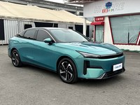 Voitures hybrides berlines Geely L6 2023 2024 2025 de Chine Geely Yinhe L6