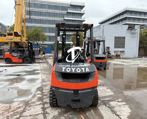 Carretilla elevadora japonesa TOYOTA 30 usada Mini buen estado 3ton pequeño TOYOTA30 Japón original usado TOYOTA30 carretilla elevadora para Venta barata - Product Image 2
