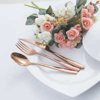 Table à manger de luxe personnalisée professionnelle en usine vaisselle en or rose polonais miroir ensemble de couverts