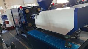 Machine de fabrication de bouchons de bouteilles d'eau en <span class=keywords><strong>plastique</strong></span> de 5 gallons (20 <span class=keywords><strong>litres</strong></span>) / Machine de moulage par injection - Prix - Product Image 6