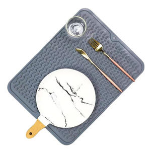 Hot Sale <b>Silicone</b> Dish Drying Drain <b>Mat</b> Multi-functional Silicon Heat Resistant <b>Mat</b> <b>Draining</b> <b>Mat</b> for Kitchen Easy to Clearing - Product Image 3