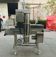 Machine compacte automatique de revêtement en poudre, petite machine commerciale pour le recouvrement de panure et l'enrobage de graines de sésame pour les snacks frits