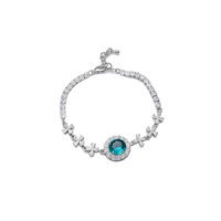 Bracelet pour femme en laiton plaqué or 18 carats avec fermoir ovale en zircon, bijoux de luxe légers, délicats et polyvalents, cadeaux de mode de niche