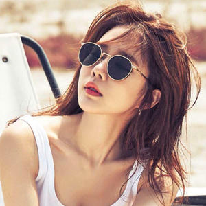 Gafas de Sol Retro de Lujo HBK, Diseño Ovalado Vintage, Lentes de PC Azul Negro con Logotipo Personalizado, Lentes Polarizadas TAC Unisex para Hombre y Mujer, para Viajar - Product Image 6