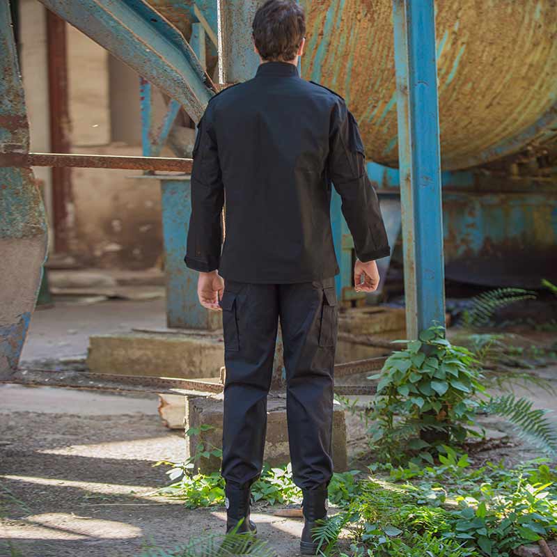 チェコ城 警備兵 制服 Shintaro on X: 