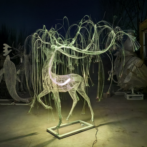 Life Size Wire Frame <span class=keywords><strong>Deer</strong></span> Sculpture Knitted Garden Yard 3D Metal Twisted Mesh Wire Escultura Arte Escultura de arame Animal para venda - Product Image 3