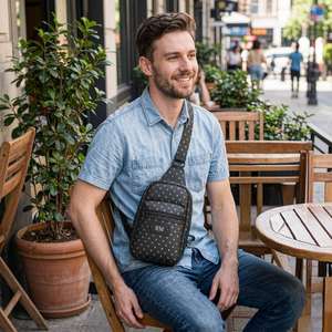 Sac de poitrine noir à pois pour hommes, sac à dos à bandoulière avec fermeture éclair, sac à bandoulière pour les voyages quotidiens - Product Image 4