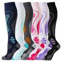 Chaussettes de compression montantes pour femmes, pour sports actifs, imprimées, longues, en mélange de nylon flexible, conception personnalisée OEM