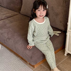 Conjunto de Pijama de Dos Piezas de Algodón Puro, Suave y Cálido para Niños y Niñas, Ropa Interior para el Hogar, Éxito de Ventas al por Mayor - Product Image 4