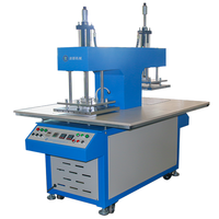 Machine de formage de marques en silicone certifiée CE, adaptée pour la création d'étiquettes en silicone sur vêtements, chaussures, chaussettes, chapeaux, etc.