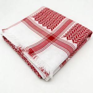 Shemagh Keffiyeh Jacquard Rouge et Blanc pour Homme, Foulard Arabe à Franges et Bords Bruts, Écharpe Traditionnelle Assortie au Thobe de Dubaï et d'Arabie Saoudite - Product Image 1