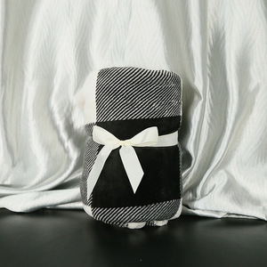 ผ้าห่มนุ่มลายสก็อตสำหรับฤดูหนาว ใช้ในออฟฟิศ ห่มนอน ผ้าฟลานเนลพิมพ์ลายดอกไม้ สำหรับโซฟา เก้าอี้ คลุมเข่า ลายนูนทันสมัย ป้องกันไรฝุ่น - Product Image 5