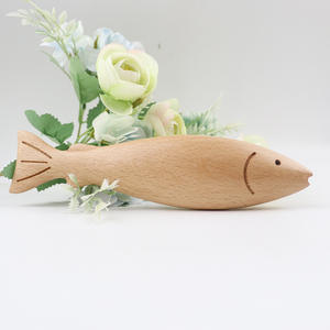 Chainlink personalizzato dipinto incompiuto modello di pesce di legno intagliato a mano giocattolo da pesca decorazione da parete artigianale in legno intaglio pesce - Product Image 5