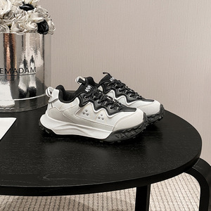 2026 New Style Men's Retro Casual Thick-<b>Topped</b> Elevated Outdoor Sports Shoes - Comfortable, Anti-Slip, Breathable - Product Image 3