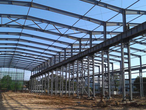 Kits de hangars préfabriqués personnalisés, structure en acier pour entrepôt, hangar agricole, atelier préfabriqué, bâtiment métallique pour stockage autonome - Product Image 1