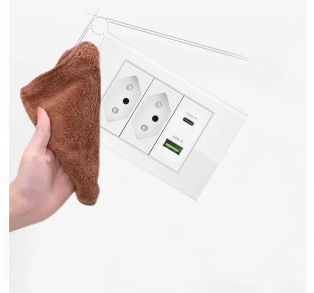 Home Use 886 Type Wall Panel Switch Socket, 5 Pin / USB Fast Charge, Fireproof PC, Shockproof, for Home & Office Whole House Use