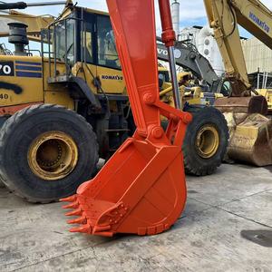 รถขุด HITACHI ZX240 ปี 2018 น้ำหนักใช้งาน 24 ตัน เครื่องยนต์ Isuzu บุ้งกี๋ขนาด 1.2 เมตร กำลัง 127 กิโลวัตต์ พร้อมหัวเจาะและฟันอะไหล่ - Product Image 6