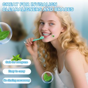 <span class=keywords><strong>Kit</strong></span> dentaire portable 5-en-1 en gros : <span class=keywords><strong>brosse</strong></span>, fil dentaire, dentifrice et 12 mini-brosses <span class=keywords><strong>à</strong></span> dents de <span class=keywords><strong>voyage</strong></span> - Product Image 6