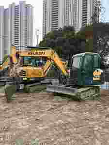 Excavatrice sur chenilles hydraulique HX55 d'origine de haute qualité avec moteur diesel Isuzu, garantie de 2 ans, excellent état, à vendre - Product Image 6