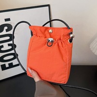 Sac bandoulière décontracté en nylon pour homme, avec cordon de serrage, porte-cartes d'identité et pochette pour téléphone portable, style frais et polyvalent