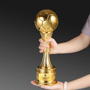 <span class=keywords><strong>Trophée</strong></span> de football personnalisé en gros, récompense de football en résine et cristal sablée pour tournoi, achat en vrac - Product Image 4