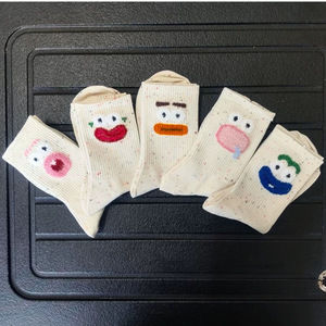 Của Phụ Nữ Giữa Bê Bông Vớ Phim Hoạt Hình Vui Xấu Xí Dễ Thương Thiết Kế Hot-Bán Dệt Kim Hàng Ngày Mặc Cho Mùa Xuân Và Mùa Thu - Product Image 4