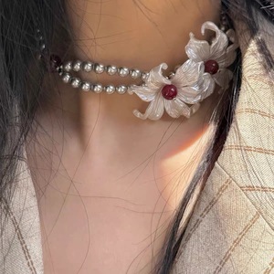Prise en charge de l'embossage de logo, collier en perles argentées motif fleur d'iris, collier ras du cou unisexe, fabricant de cuir. - Product Image 4
