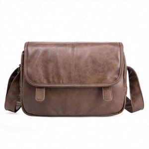 Muestra gratuita de bandolera deportiva premium para hombre, mini bandolera personalizada marrón OEM, bolso de hombro para hombre - Product Image 1
