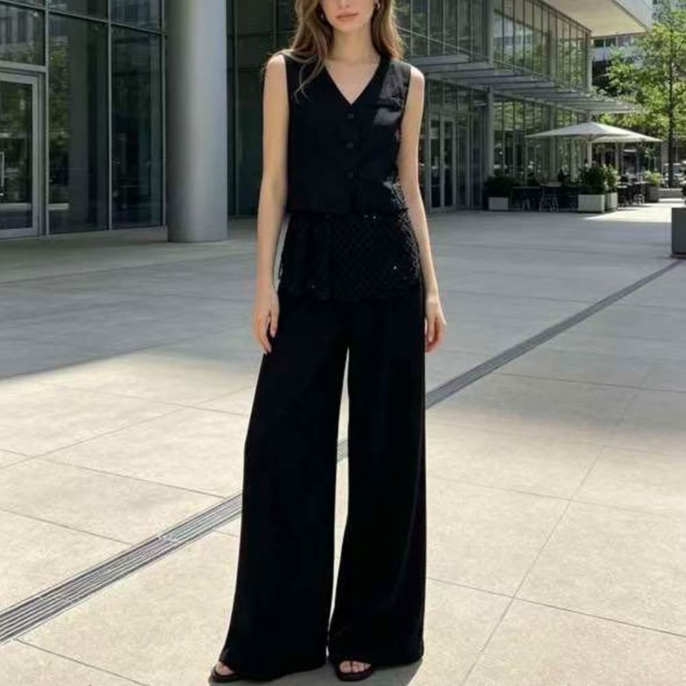 A Large Quantity of Women's Suits with Sleeveless Lace Decorations