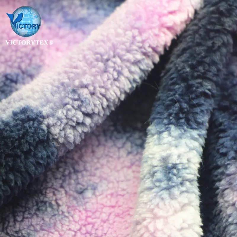 % 100 Polyester örgü Faux kürk bir tarafı kravat boyalı Bandhnu Plangi peluş Sherpa polar giysi kumaşı battaniye bornoz